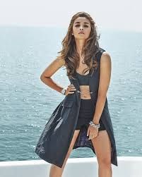 Emma Watson vs Alia Bhatt